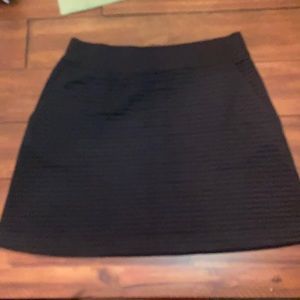 Women’s GAP black skirt.   Size: Small.